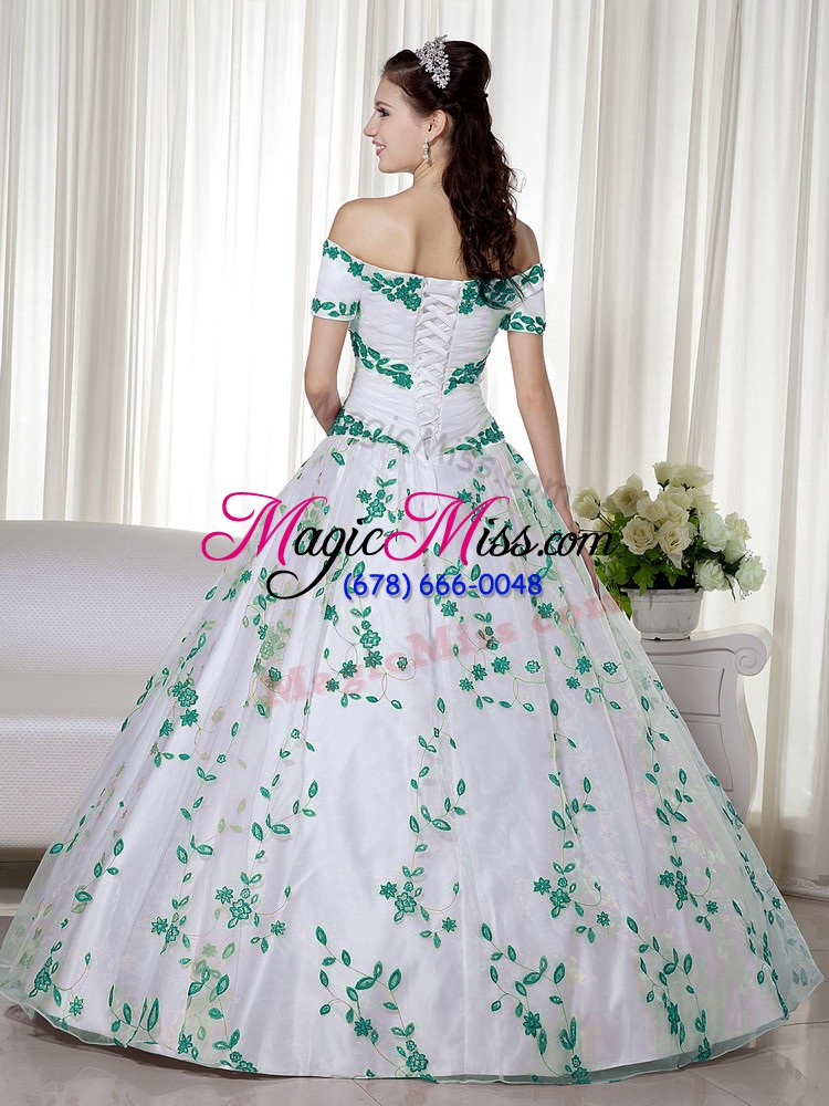 wholesale inexpensive short sleeves floor length embroidery lace up 15 quinceanera dress with white