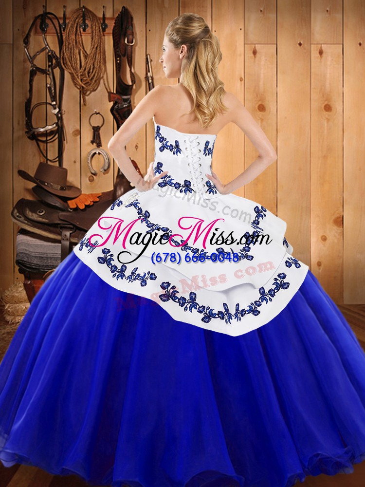 wholesale modest purple 15th birthday dress military ball and sweet 16 and quinceanera with embroidery strapless sleeveless lace up