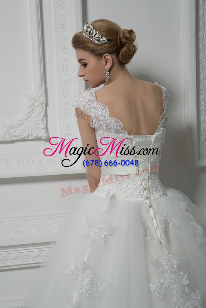 wholesale captivating white ball gowns tulle v-neck sleeveless lace and appliques and belt and hand made flower lace up wedding gowns brush train