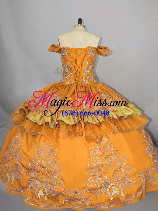 wholesale gold quinceanera gowns sweet 16 and quinceanera with embroidery off the shoulder sleeveless lace up