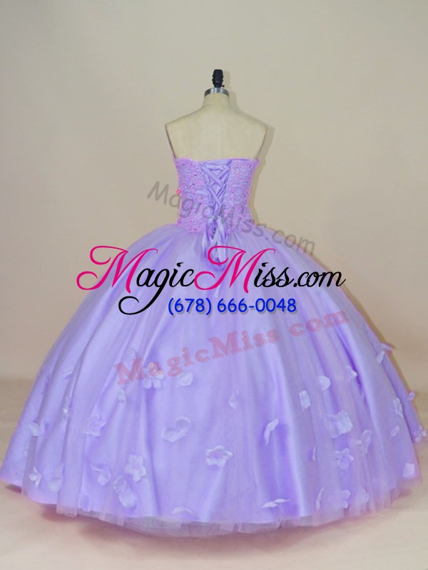 wholesale popular sweetheart sleeveless 15 quinceanera dress floor length beading and hand made flower lavender tulle