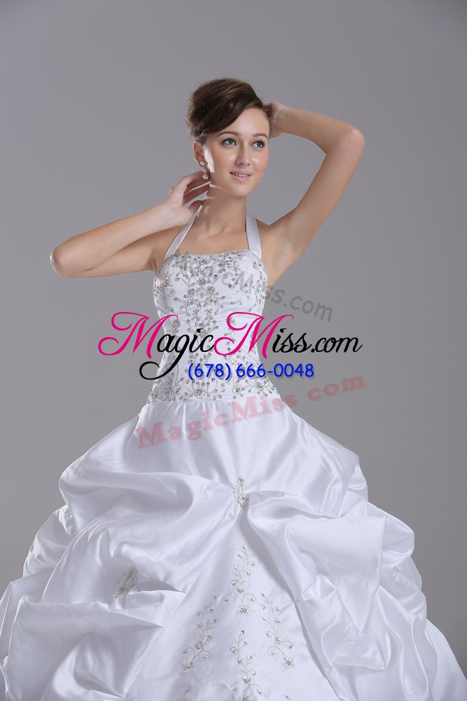 wholesale flare white wedding gown halter top sleeveless brush train lace up