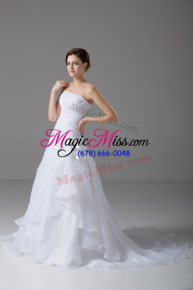 wholesale flare lace up wedding gowns white for wedding party with hand made flower brush train