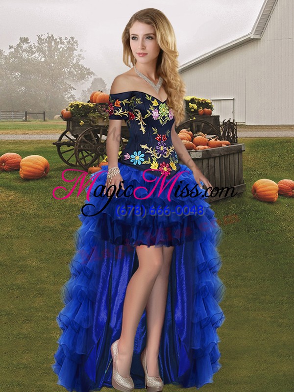 wholesale custom fit off the shoulder sleeveless organza sweet 16 dresses embroidery and ruffled layers lace up