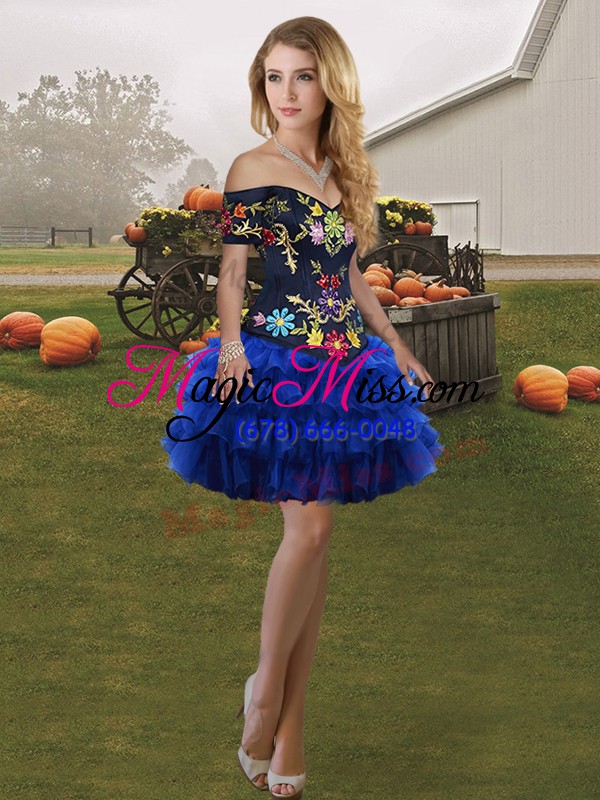 wholesale custom fit off the shoulder sleeveless organza sweet 16 dresses embroidery and ruffled layers lace up