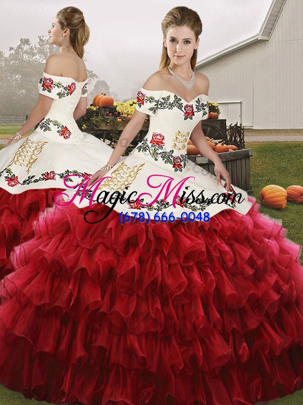 wholesale off the shoulder sleeveless organza 15 quinceanera dress embroidery and ruffled layers lace up