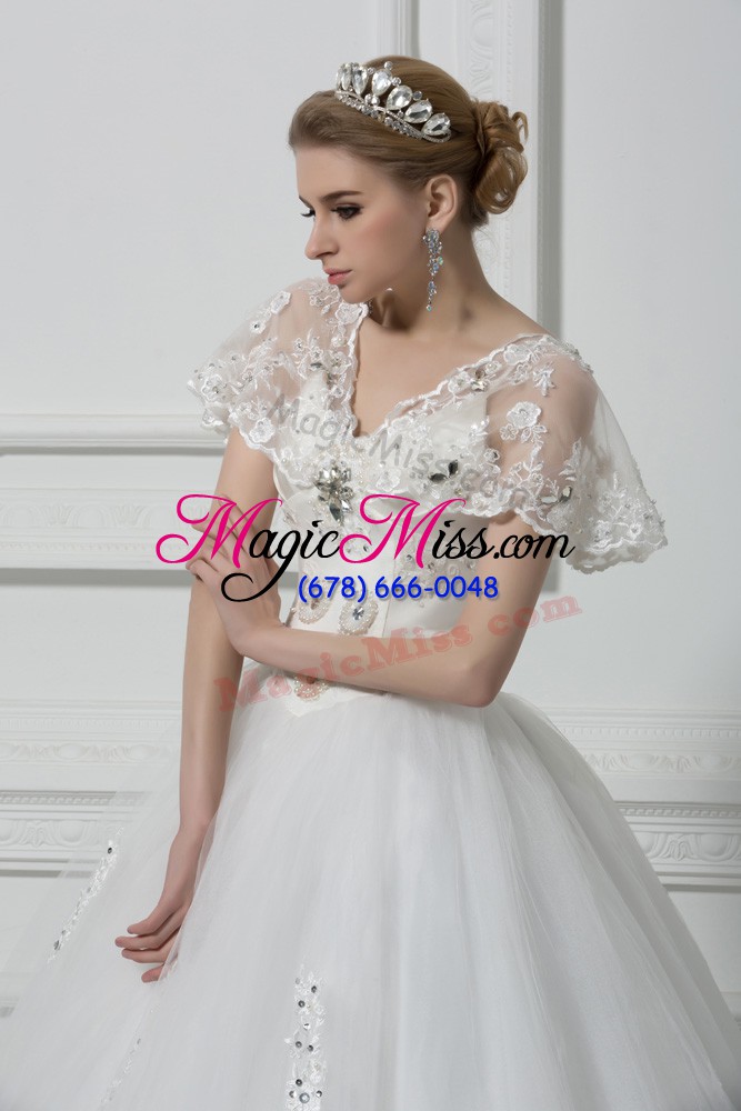 wholesale white v-neck neckline beading and appliques wedding gowns short sleeves lace up