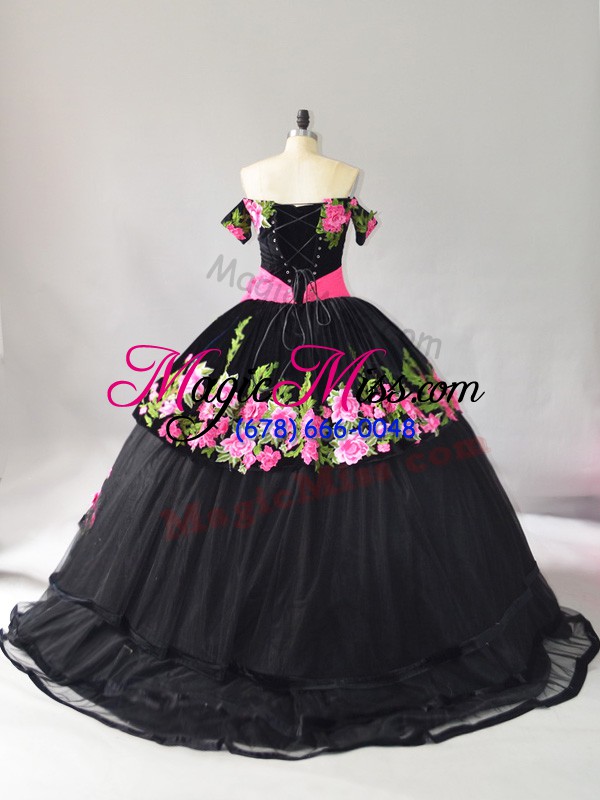 wholesale flirting black lace up quinceanera gowns embroidery sleeveless brush train