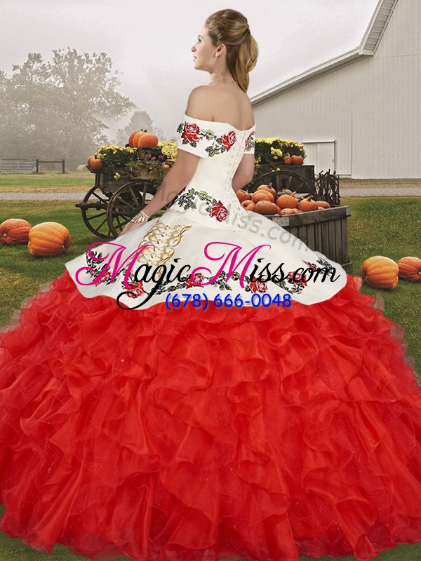 wholesale fancy purple ball gowns embroidery and ruffles quinceanera gown lace up organza sleeveless floor length