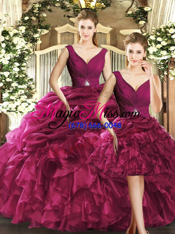 wholesale new style burgundy ball gowns v-neck sleeveless organza floor length backless ruffles and pick ups quince ball gowns