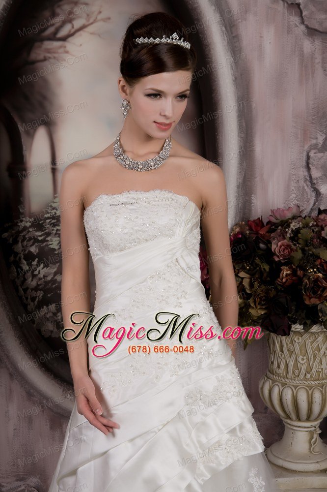 wholesale romantic a-line strapless court train taffeta and lace appliques wedding dress