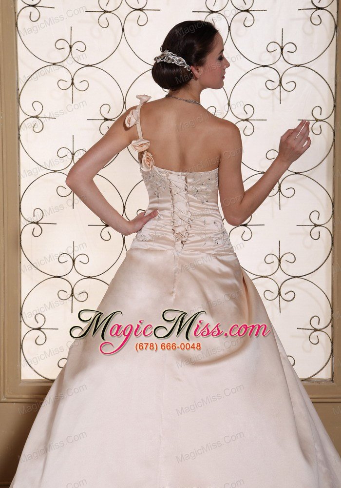 wholesale one shoulder champagne ball gown wedding dress for 2013 hand made flowers and embroidery on satin