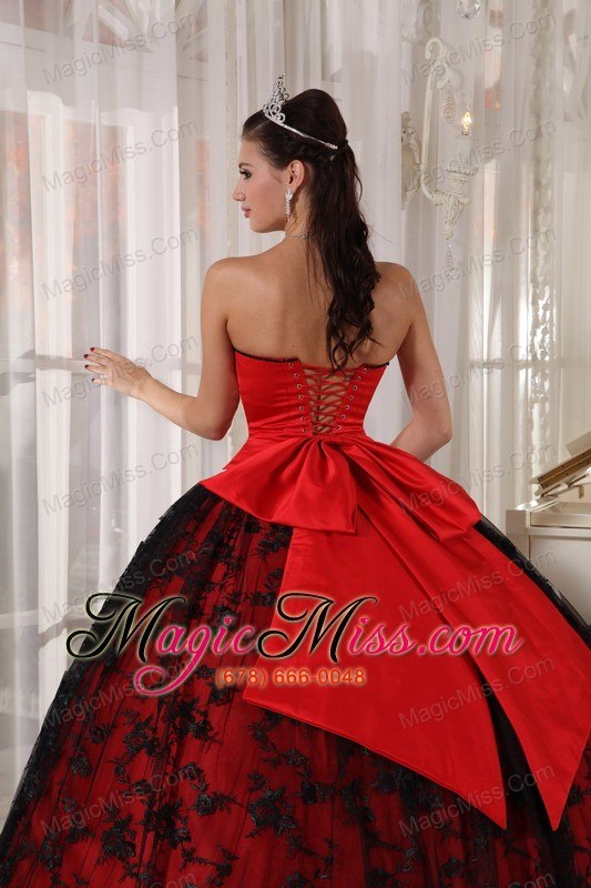 wholesale red ball gown sweetheart floor-length tulle and taffeta lace quinceanera dress