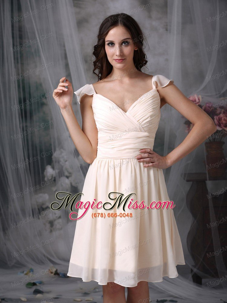 wholesale off white empire v-neck knee-length chiffon ruch prom dress