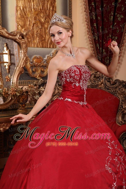 wholesale wine red ball gown strapless floor-length satin embroidery quinceanera dress