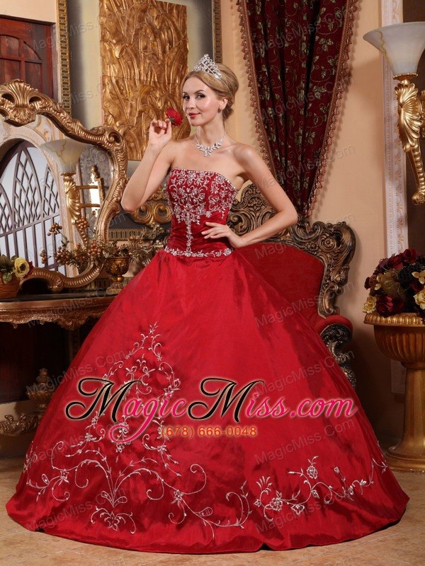 wholesale wine red ball gown strapless floor-length satin embroidery quinceanera dress