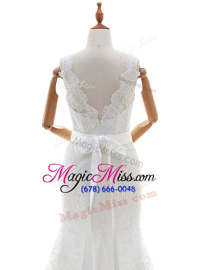 wholesale comfortable white sleeveless lace brush train backless wedding gown for wedding party