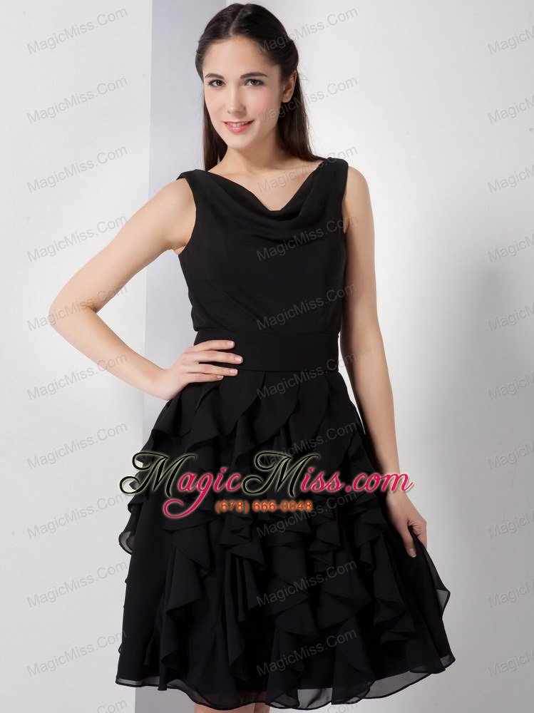 wholesale gorgeous black a-line v-neck knee-length ruffles bridesmaid dress chiffon