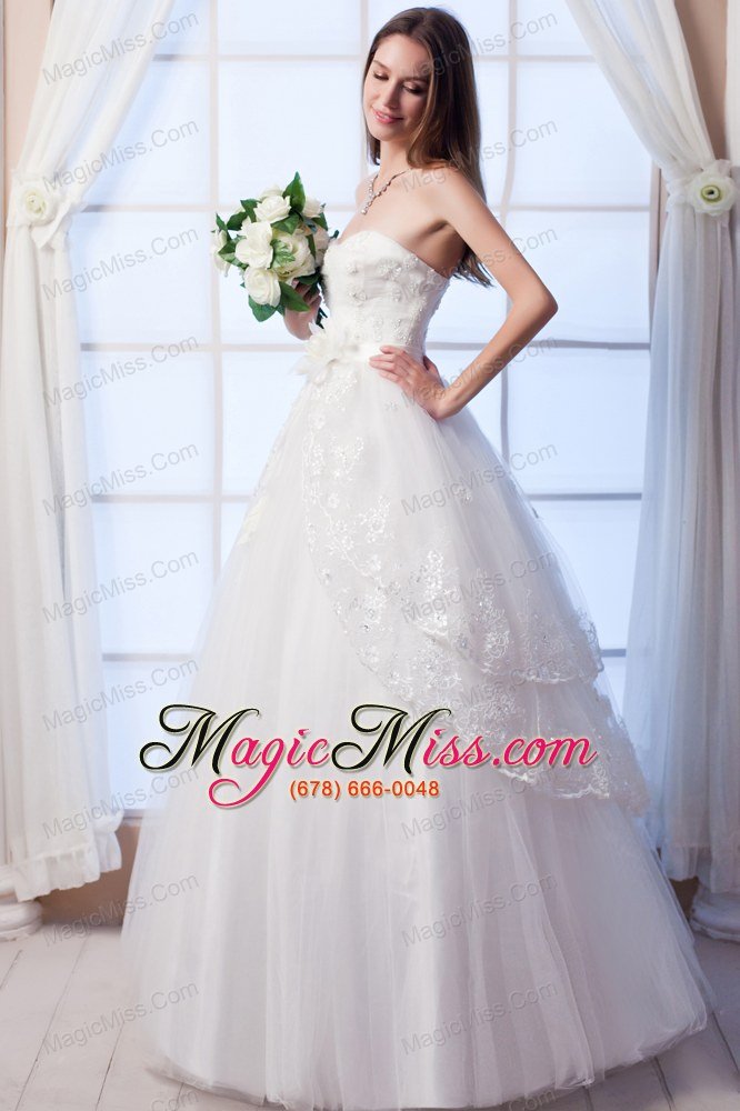 wholesale beautiful a-line sweetheart floor-lengthtulle appliques and hand made flowers wedding dress