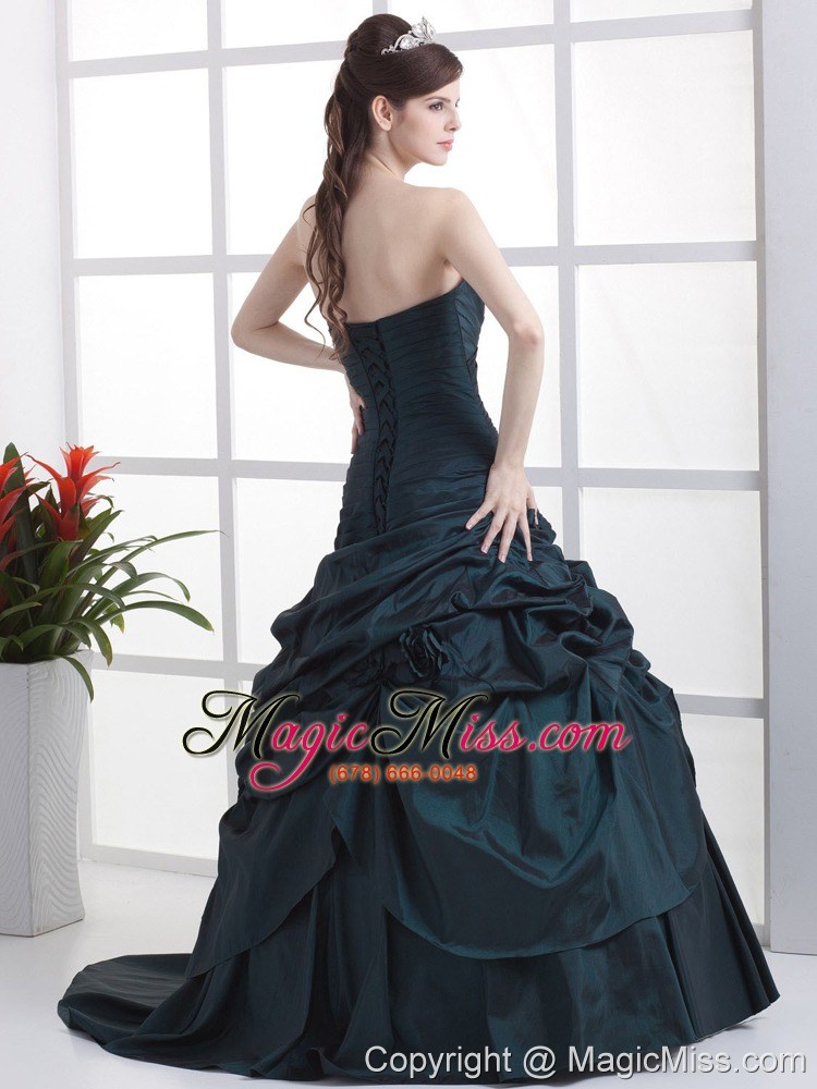 wholesale custom made navy blue sweetheart appliques and pick-ups quinceanera dress with brush train