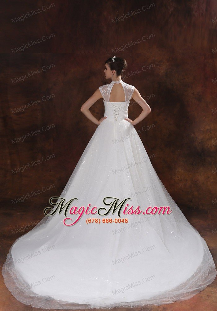 wholesale high neckline white organza appliques decorate wedding dress