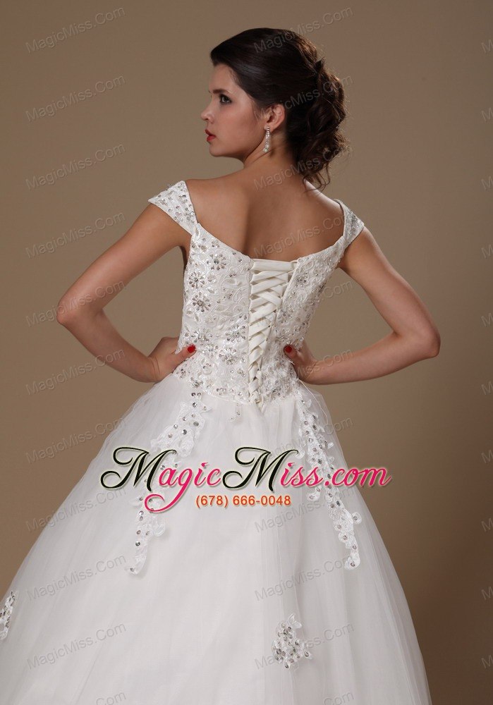 wholesale off shoulder a-line ppliques tulle church court train 2013 new styles wedding dress for custom made