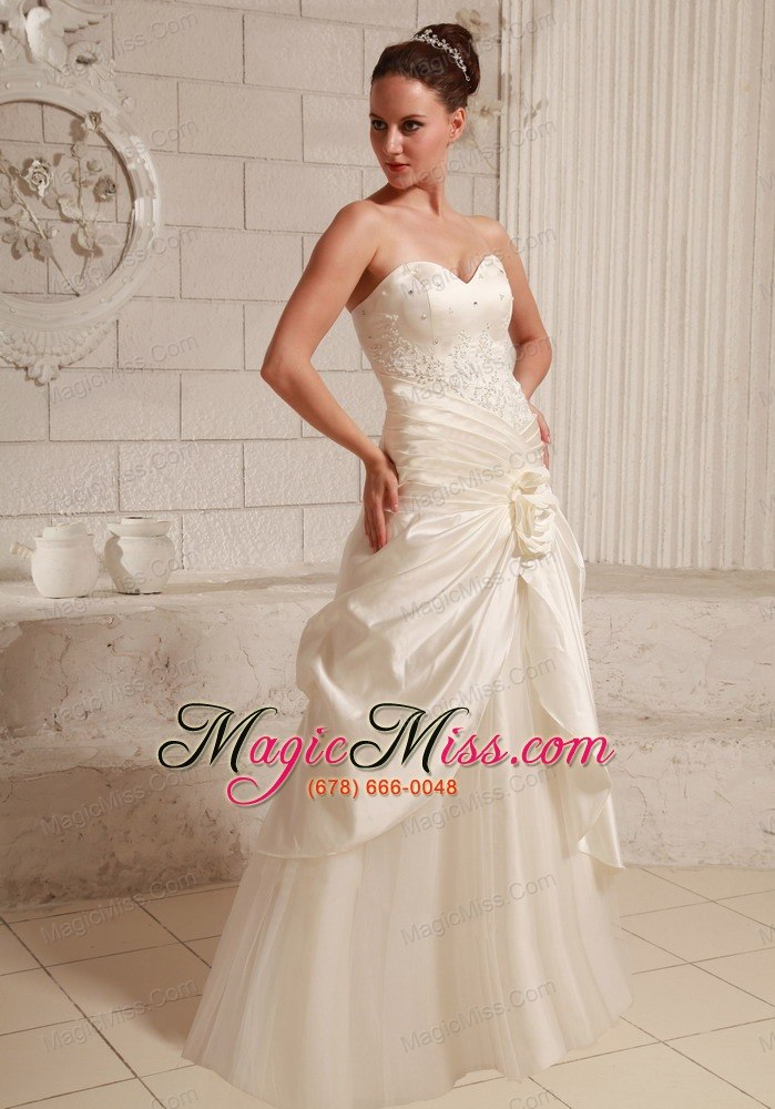 wholesale fashionable sweetheart a-line wedding dress with ruch and beading hand made flower taffeta