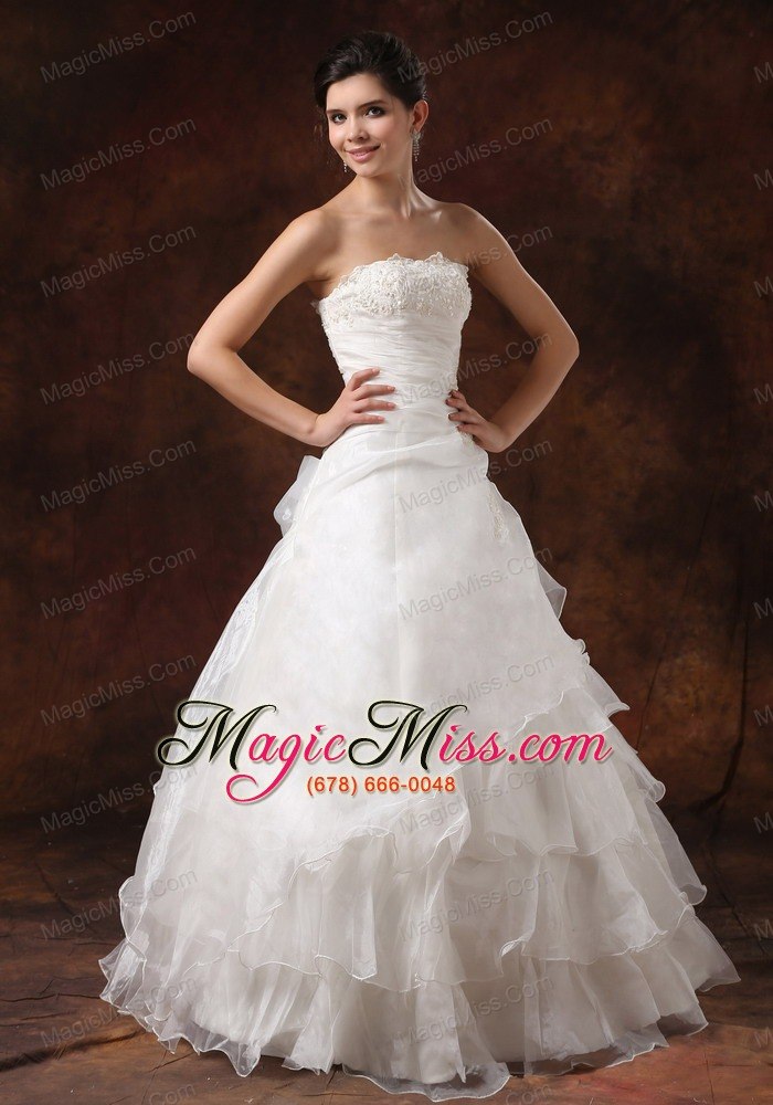 wholesale ruffles layered and lace decorate bust for 2013 wedding dress