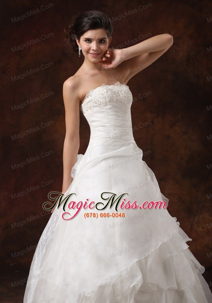 wholesale ruffles layered and lace decorate bust for 2013 wedding dress