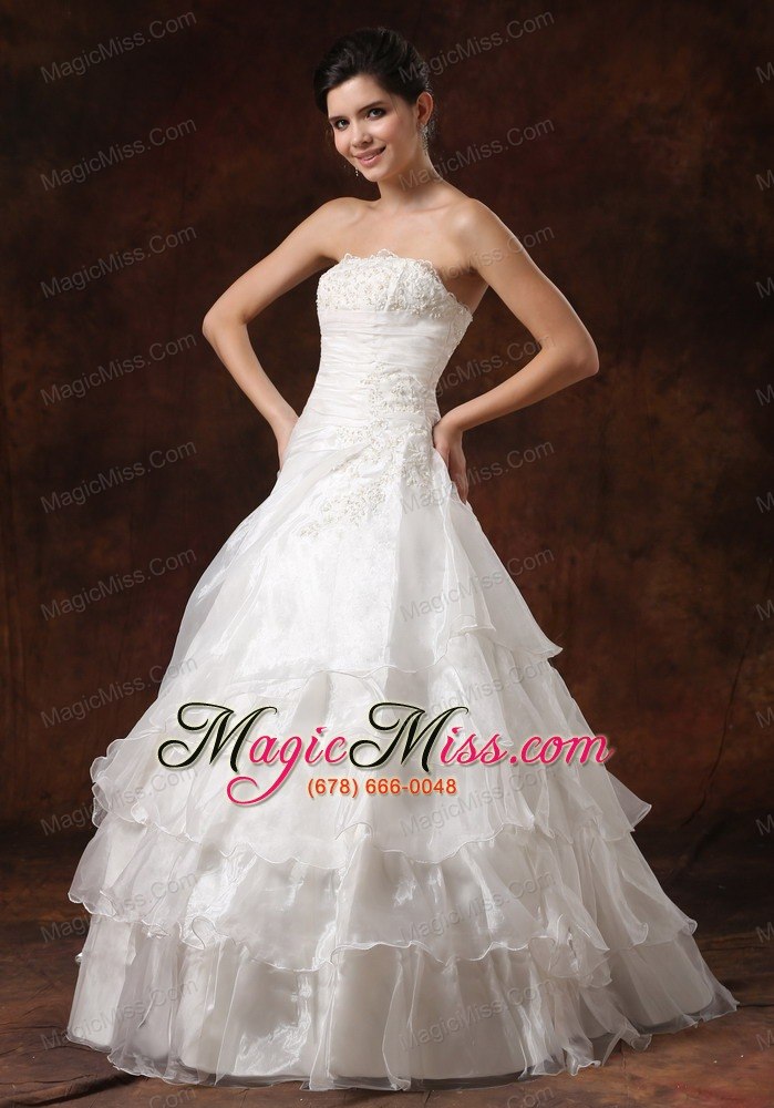 wholesale ruffles layered and lace decorate bust for 2013 wedding dress