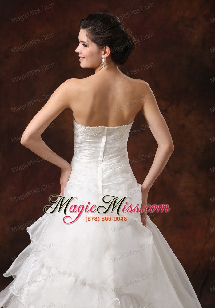 wholesale ruffles layered and lace decorate bust for 2013 wedding dress