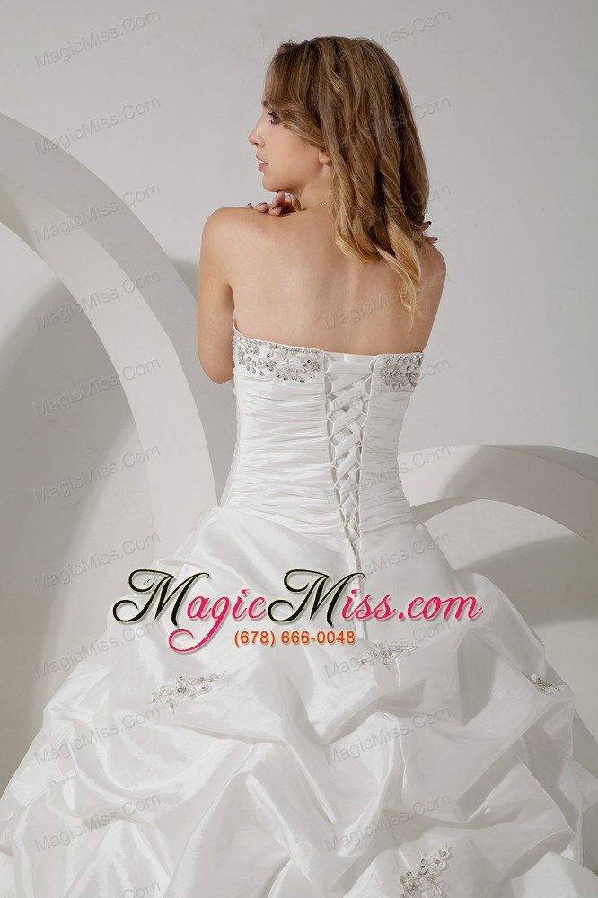 wholesale romantic ball gown strapless court train taffeta beading wedding dress