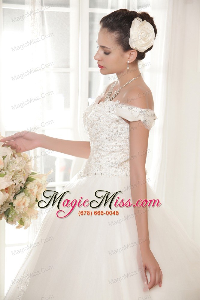 wholesale perfect ball gown off the shoulder floor-length tulle appliques wedding dress