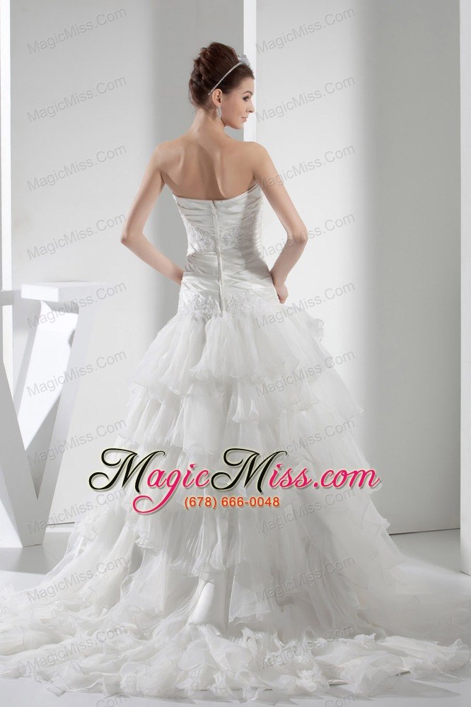 wholesale appliques pleats strapless a-line court train ruffled layers wedding dress