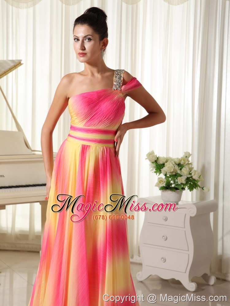 wholesale ombre color chiffon beaded decorate shoulder prom dress with court train texas