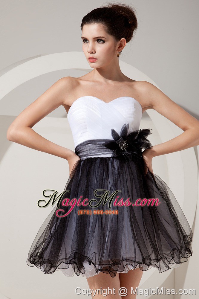 wholesale glamorous black and white short prom dress a-line / princess sweetheart mini-length tulle hand made flowers