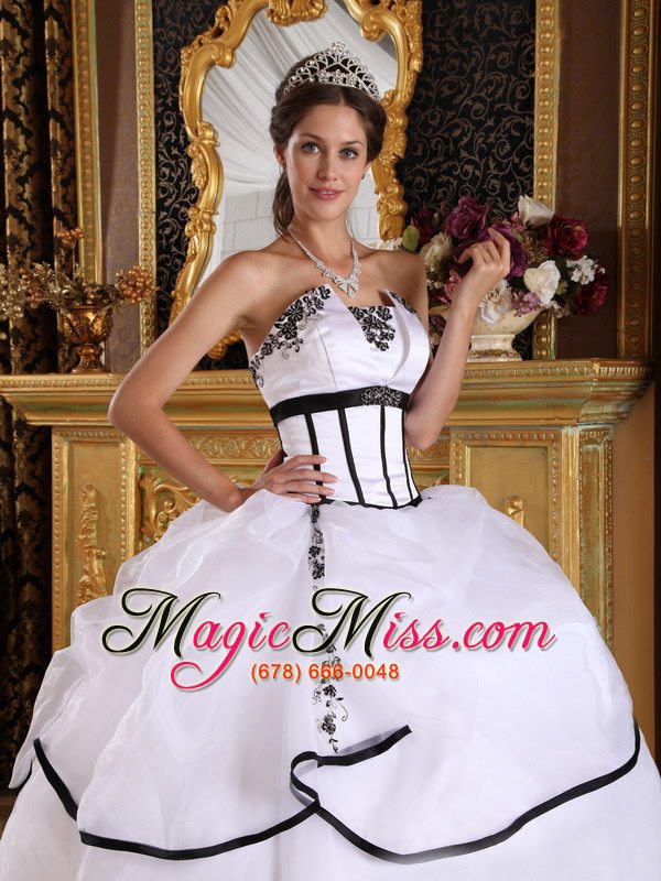 wholesale white ball gown strapless floor-length satin and organza appliques quinceanera dress