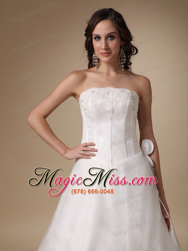 wholesale simple a-line strapless floor-length satin and organza appliques wedding dress