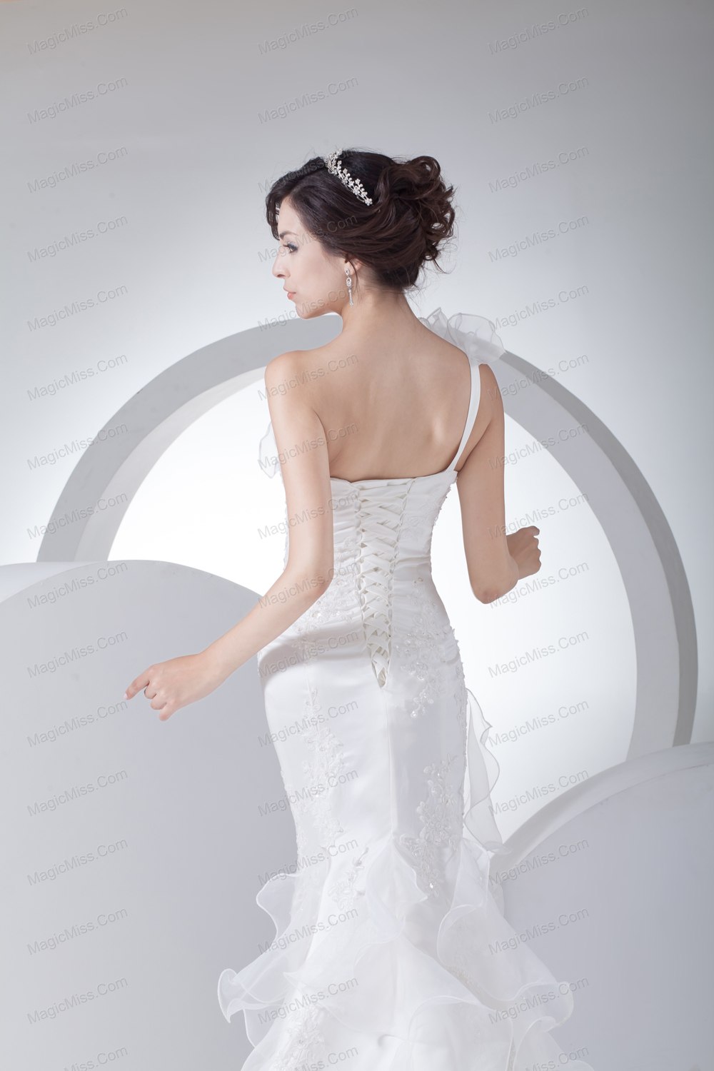 wholesale one shoulder ruffles mermaid appliques wedding dress