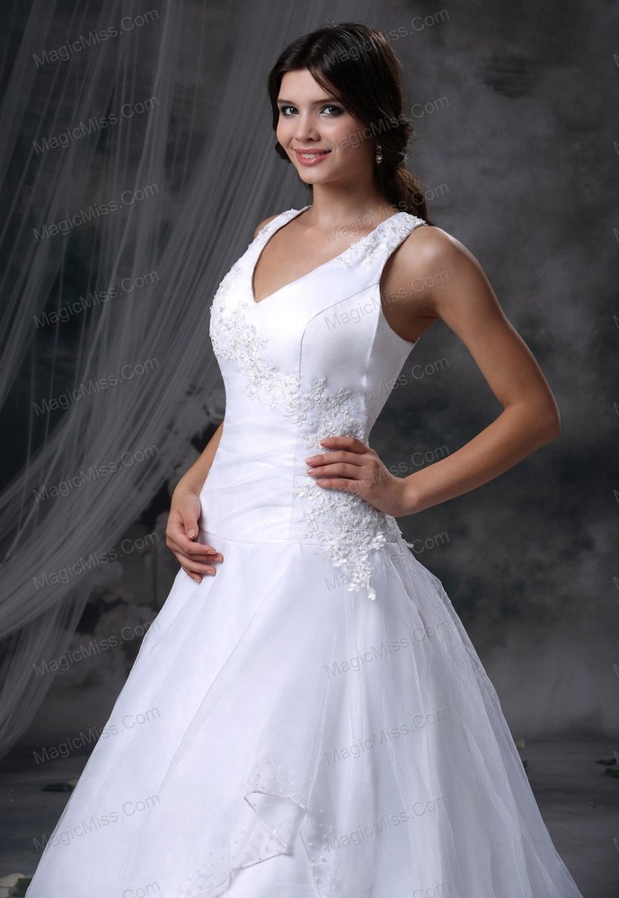 wholesale perry iowa appliques decorate bust ball gown wedding dress for 2013 chapel train organza and satin