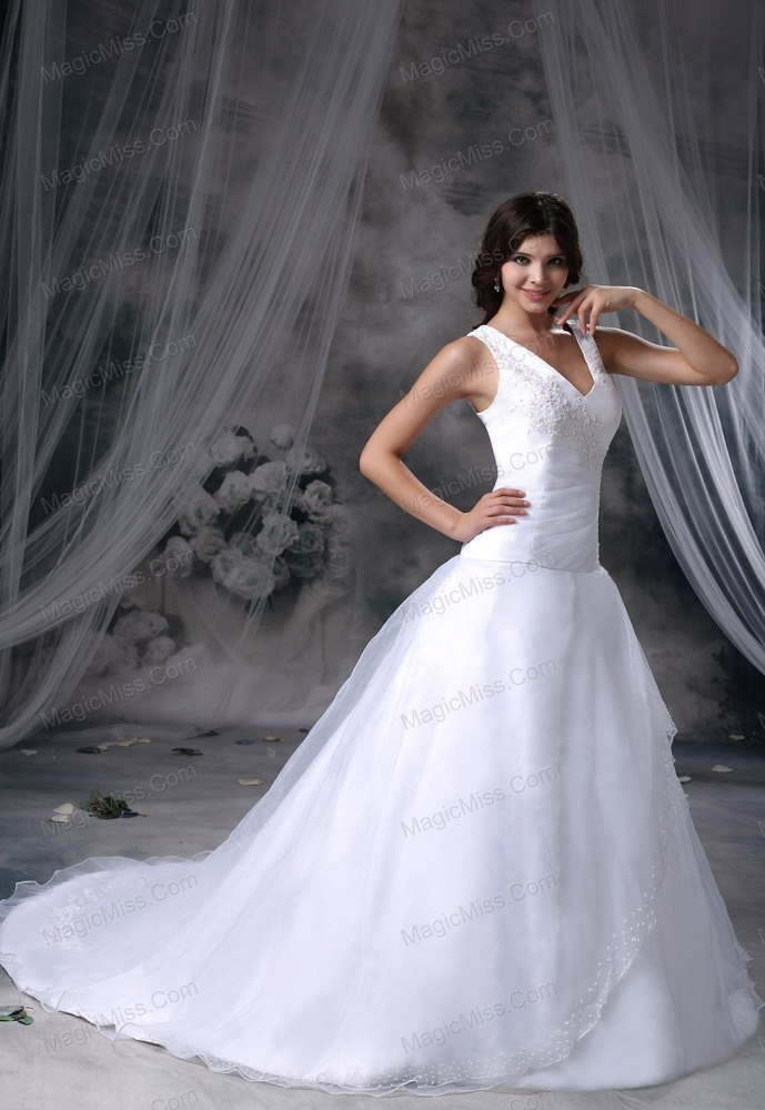 wholesale perry iowa appliques decorate bust ball gown wedding dress for 2013 chapel train organza and satin