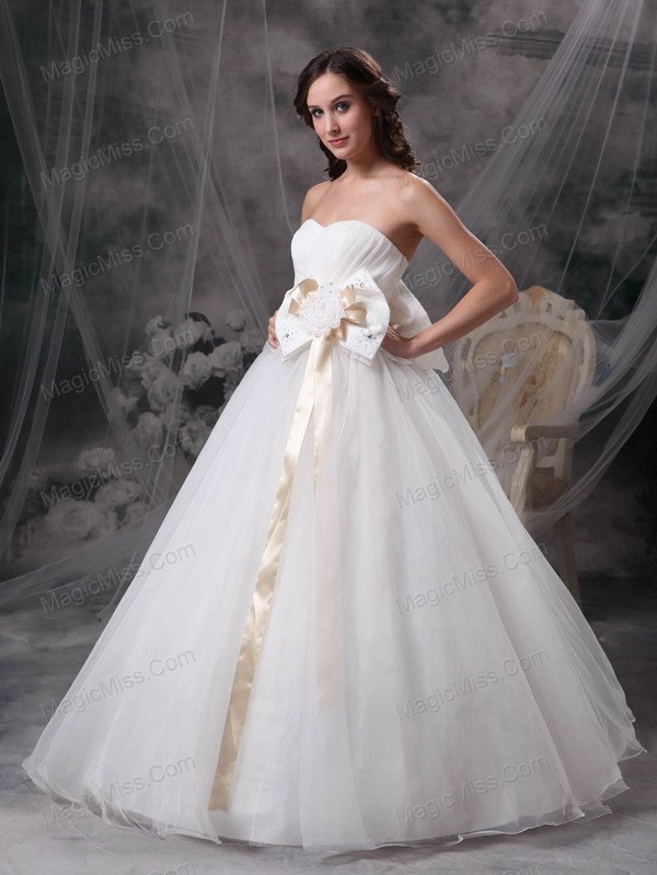 wholesale pretty a-line strapless floor-length taffeta and organza hand made flower wedding dress