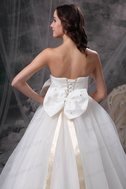 wholesale pretty a-line strapless floor-length taffeta and organza hand made flower wedding dress