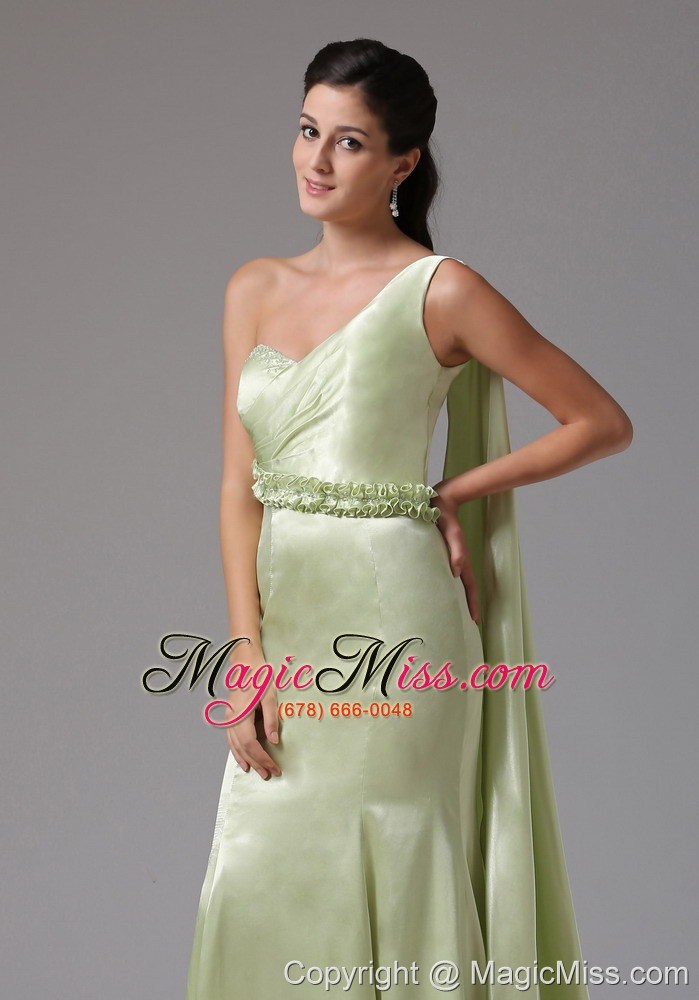 wholesale stylish yellow green one shoulder 2013 prom celebirty dress with appliques watteau train in groton connecticut