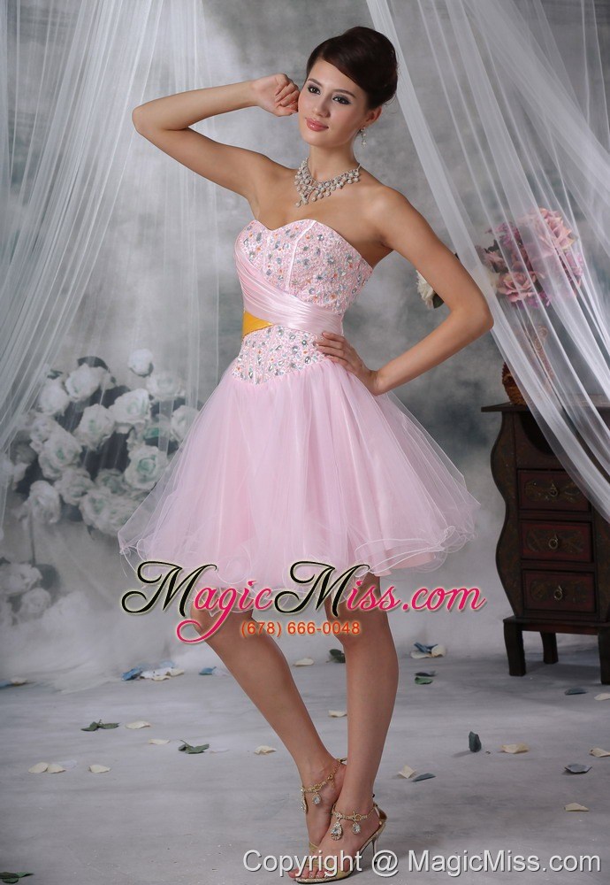 wholesale keokuk iowa beaded decorate up bodice baby pink mini-length prom / homecoming dress for 2013