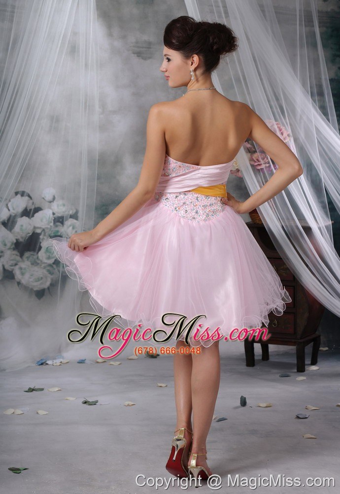 wholesale keokuk iowa beaded decorate up bodice baby pink mini-length prom / homecoming dress for 2013