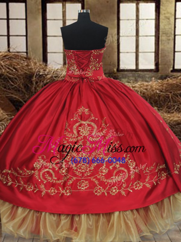 wholesale free and easy wine red and gold sleeveless floor length beading and embroidery lace up sweet 16 dress