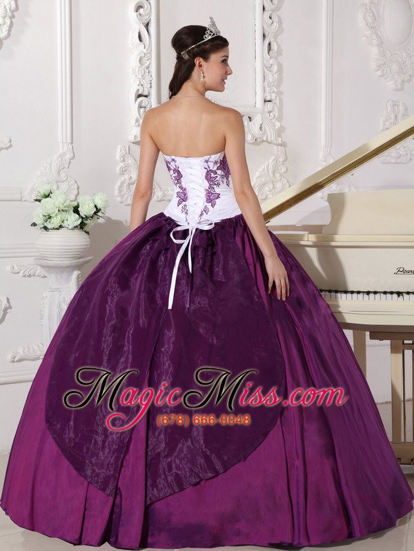 wholesale white and purple ball gown sweetheart floor-length taffeta embroidery quinceanera dress