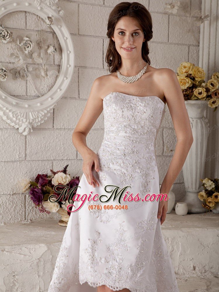 wholesale discount a-line / princess strapless high-low lace embroidery and beading wedding dress