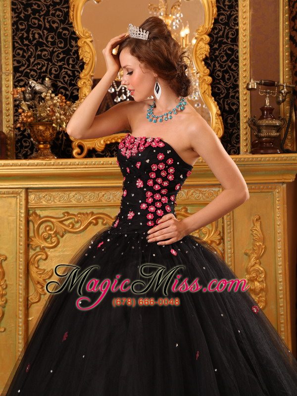 wholesale popular ball gown strapless floor-length tulle appliques black quinceanera dress